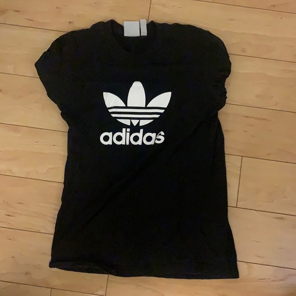 Adidas t shirt - Picture 1 of 1